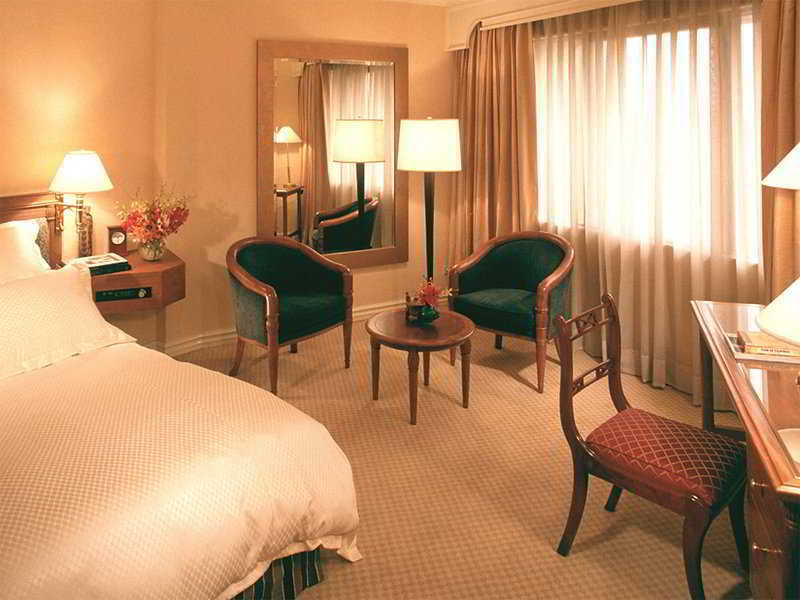Готель Mandarin Oriental Manila Makati City Екстер'єр фото