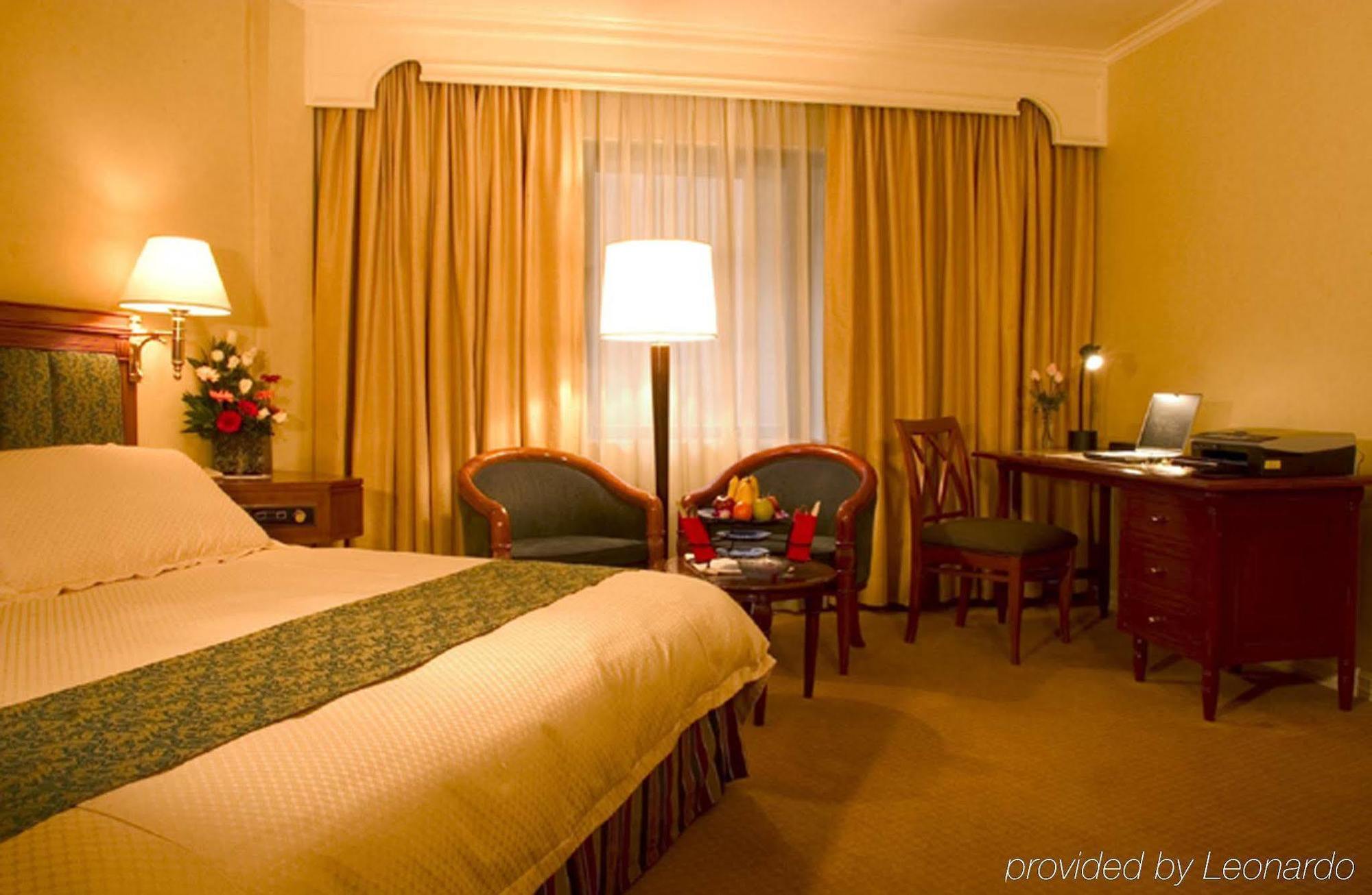 Готель Mandarin Oriental Manila Makati City Номер фото